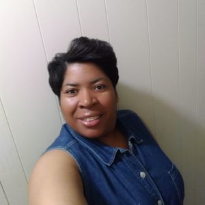 Meet your Posher, Anitra